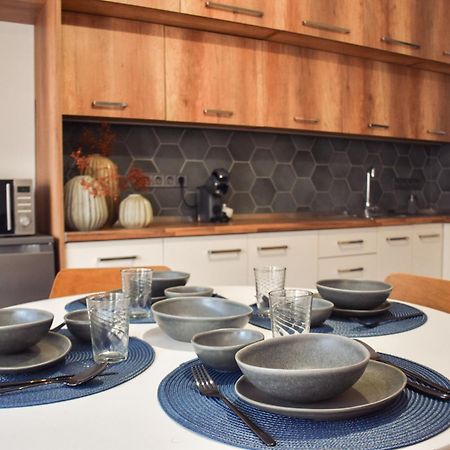 Foter Apartman Kiskunhalas Bagian luar foto
